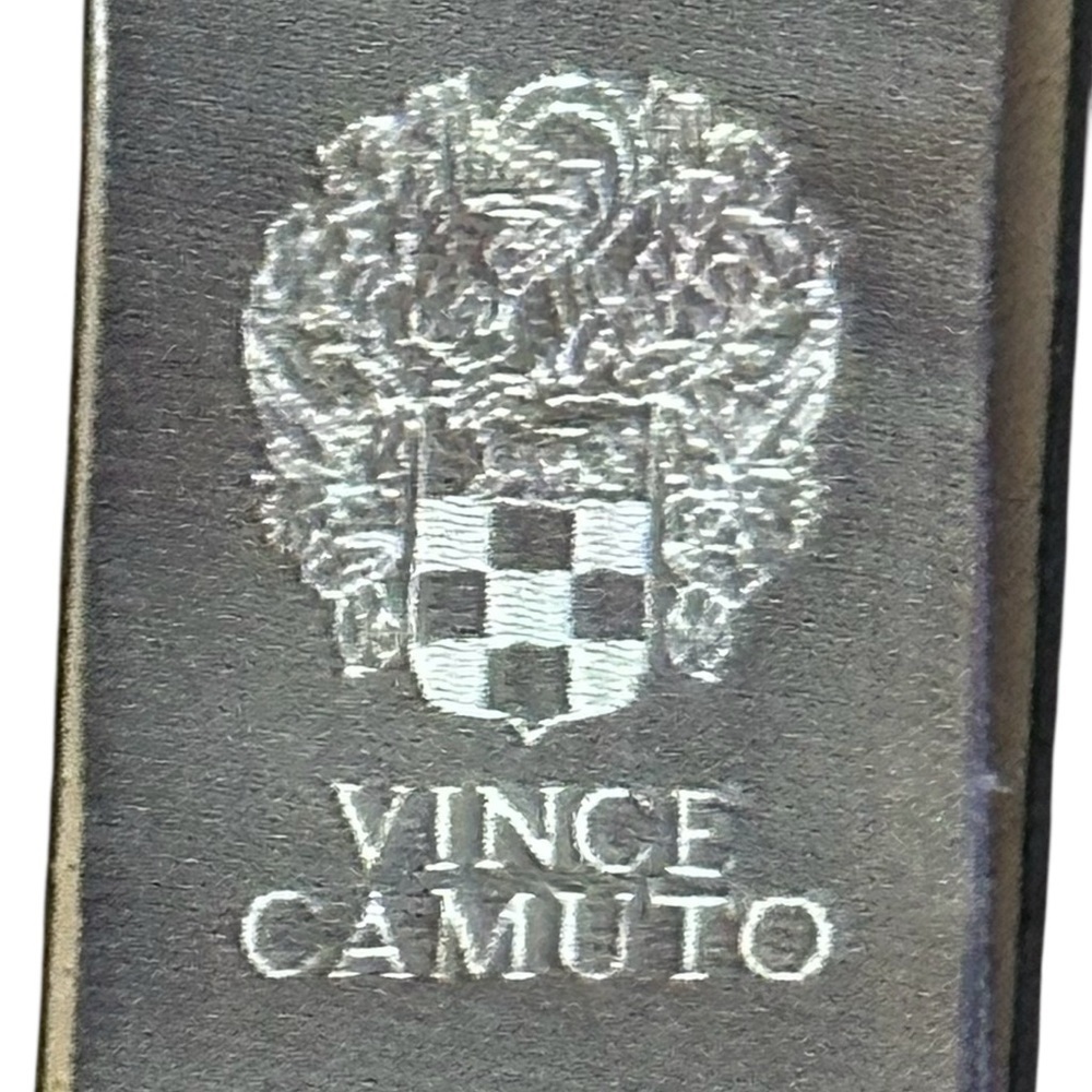 A Vince Camuto black belt with gold Buckle and emblem, size M. - Picture 11 of 13